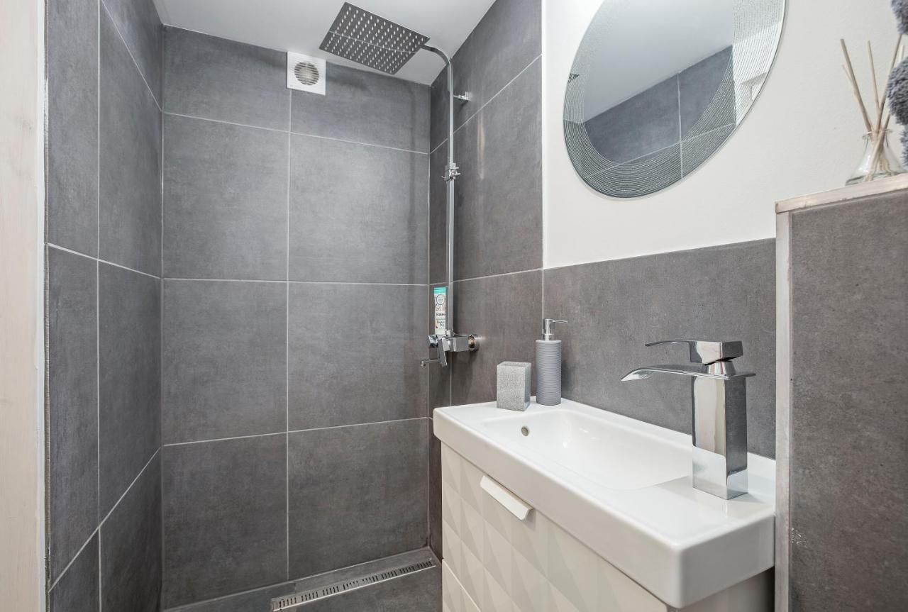 D'Crown Residences Будапеща Екстериор снимка