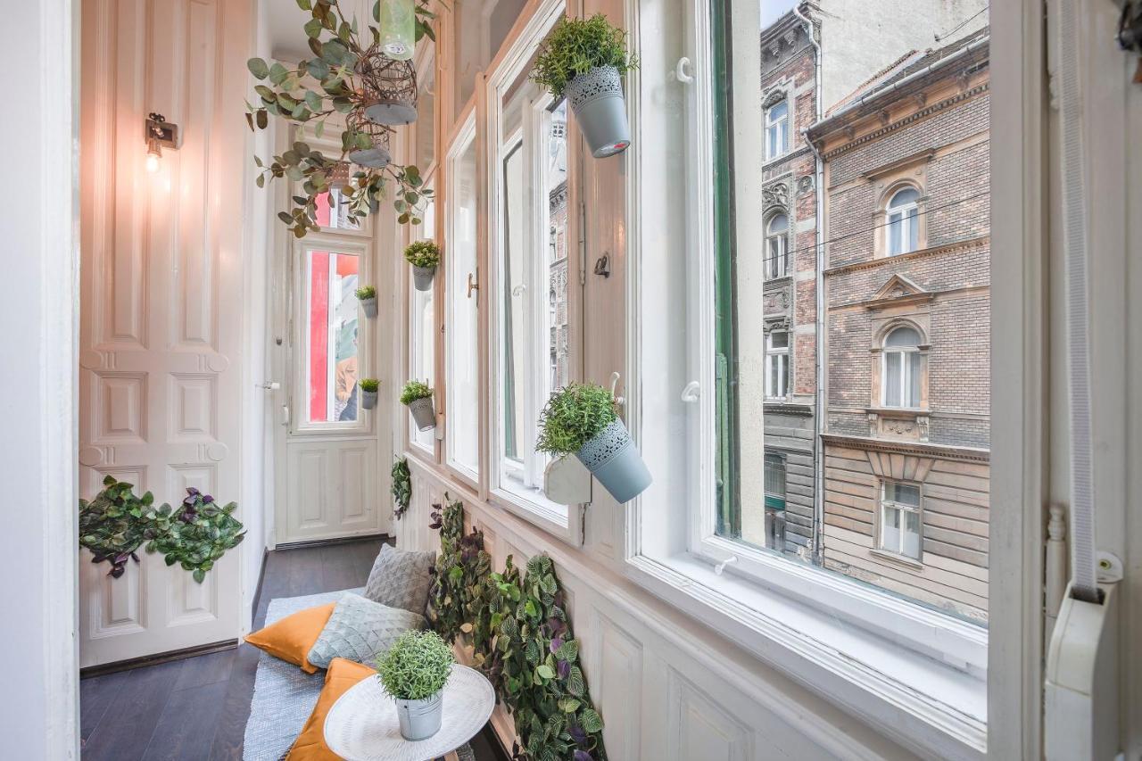 D'Crown Residences Будапеща Екстериор снимка