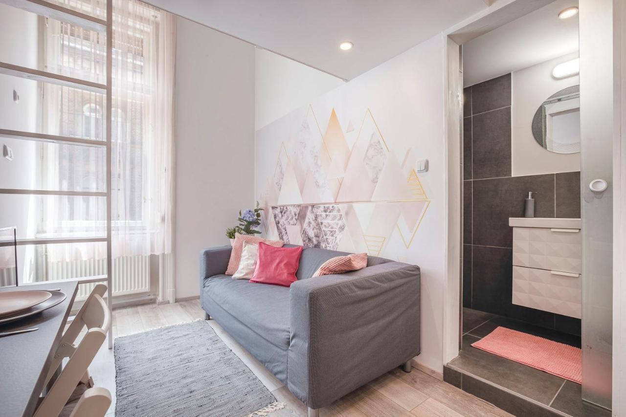 D'Crown Residences Будапеща Екстериор снимка